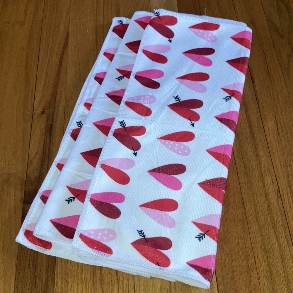 Valentine’s Day White Red Heart Microfiber Kitchen Bath Hand Towel Set of 3 New